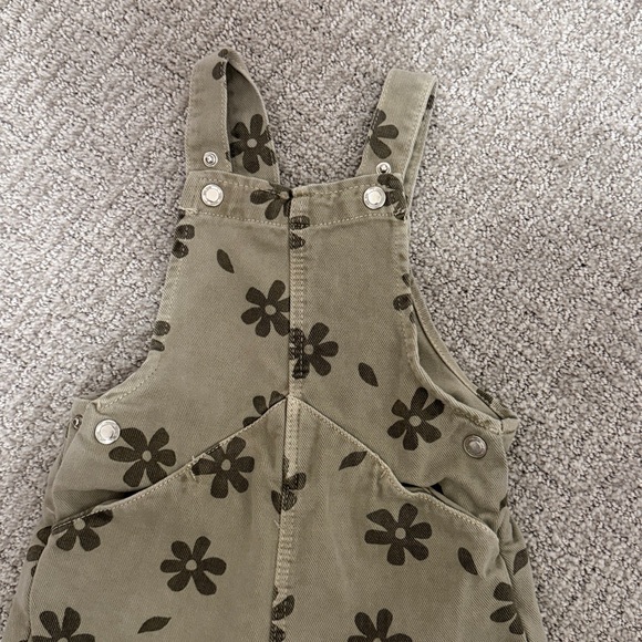 Zara overalls - Picture 3 of 4